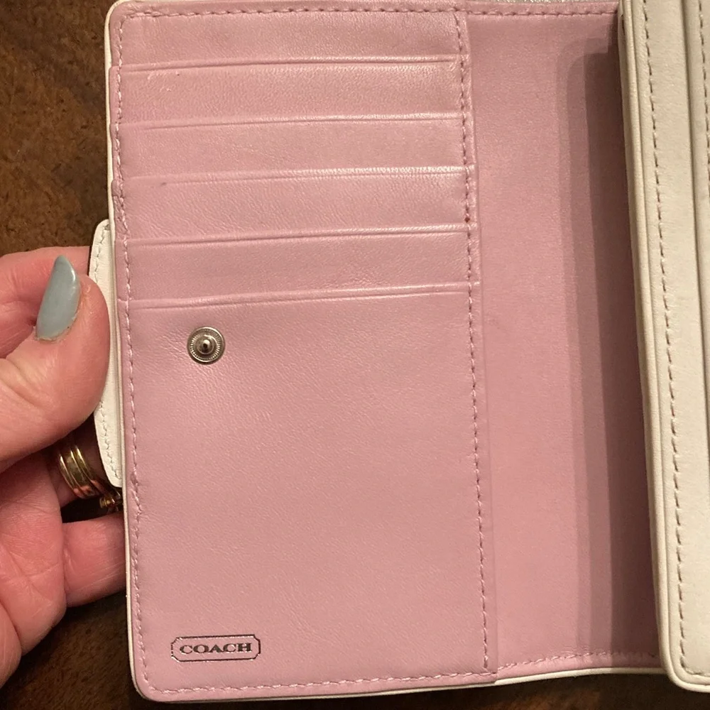 Coach EUC Penelope White Leather Clutch Wallet with Silver logo on front flap. - Picture 5 of 15